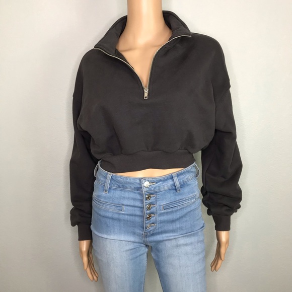cropped half zip pullover